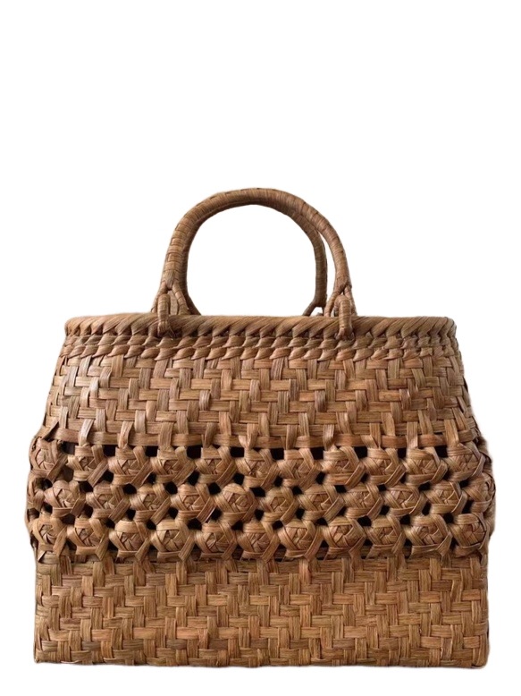 山葡萄 山葡萄かごバッグ 手作り 籠バッグ 網代編み薔薇花編み 内布あり 和服バッグ ゆかたバッグ レディースバッグ (約)幅31本体高さ24マチ12cm