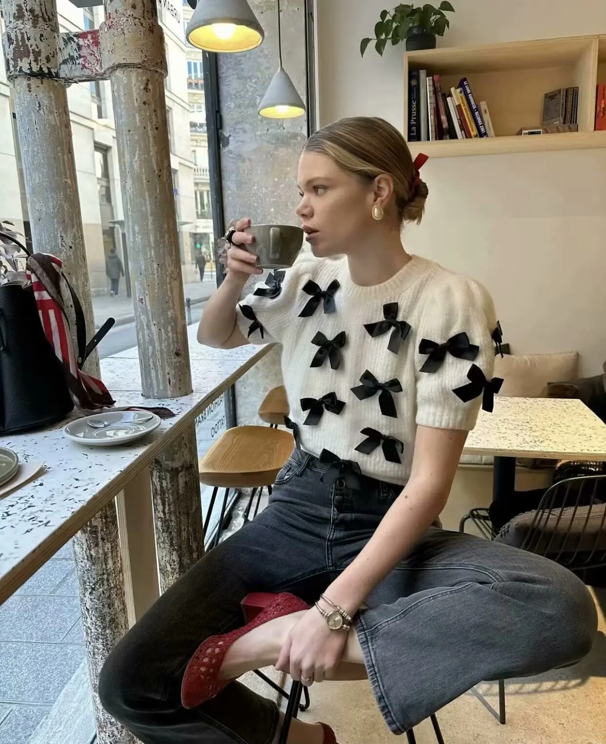 Zaura-多用途のラウンドネックトップ,蝶ネクタイ付きの白いセーター,スリムフィット,半袖,センスのあるニッチなデザイン,新しい,初秋,2024