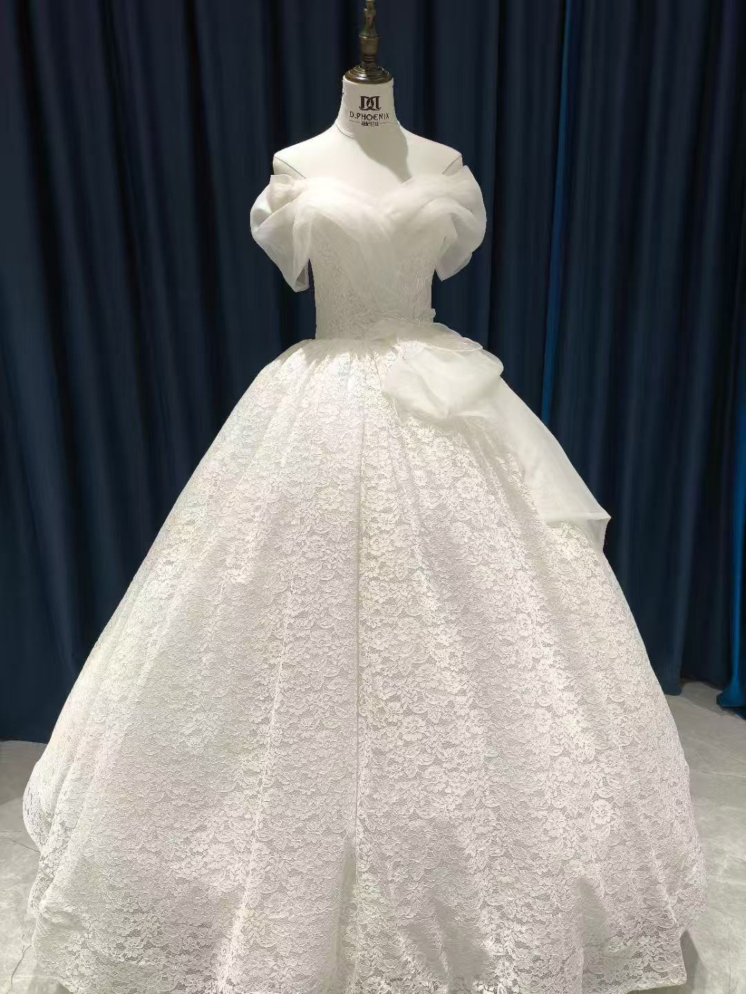 ウエディングドレス オフショルダー 贅沢な総レース 編み上げ 高品質！ 披露宴/結婚式