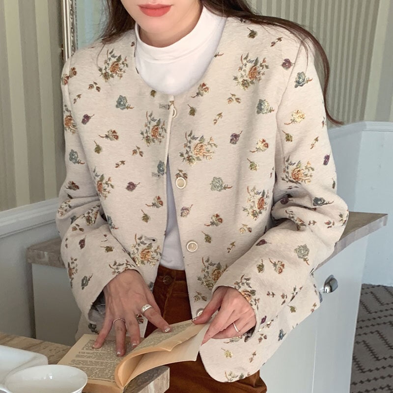 ボタニカル ジャガードノーカラー ジャケット 長袖 アウター 大人可愛い ママコーデ ママファッション 韓国系 オルチャン 人気 トレンド 新作 20代 30代 40代