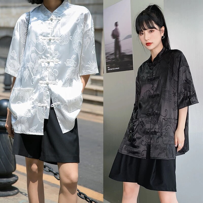 チャイナ風シャツ レディース 今週の割引は 25% オフですブラウス 半袖 龍紋 シャツ 黒　白 かっこいい ゆったり 着痩せ 4,986円