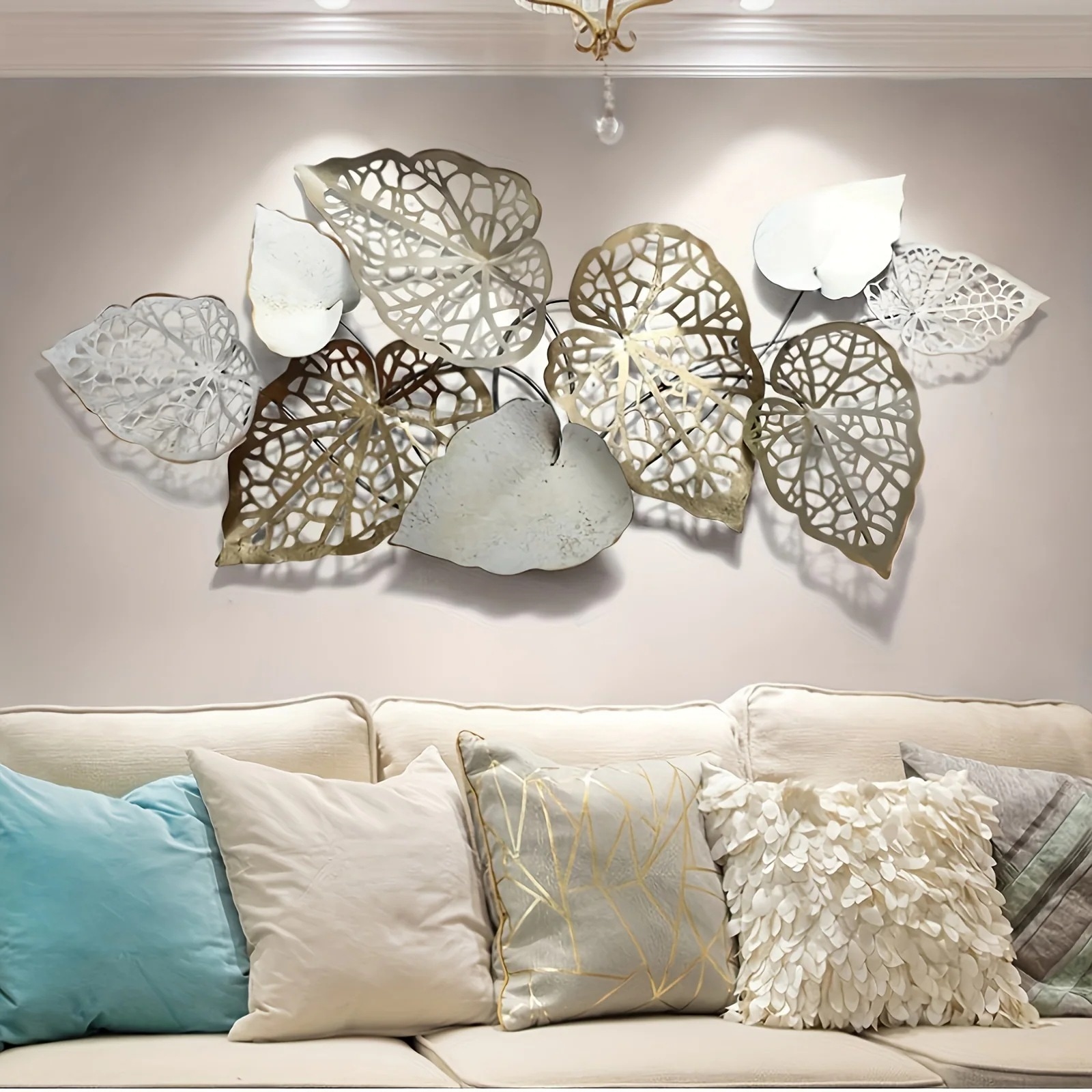 壁飾り ウォールデコレーション アイアン 壁面装飾 壁デコ ウォールアクセント インテリア おしゃれ ゴールド 透かし葉 植物 アート 葉っぱ 玄関 リビング モダン