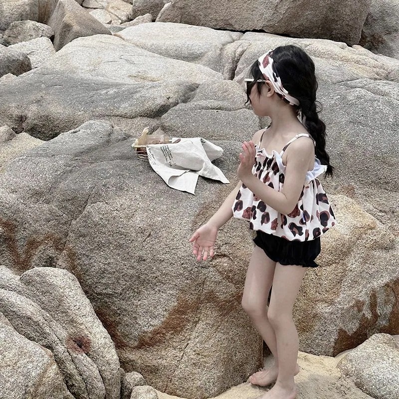 大人気！ 水着キッズ 女の子 ファッション ヒョウ柄サスペンダー 2点セット専門 速乾 小童 別体式 スーツ 子供 韓国ファッション 水着