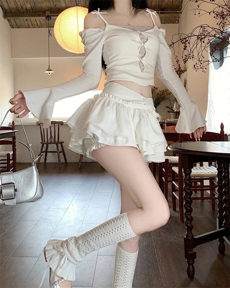 25 韓国スカート ミニ丈 Aライン ハイウエスト 美脚効果 脚長効果 細見え おしゃれ かわいい 甘め フェイクキュートフレンチ 韓国系ファッション レディース お出かけ