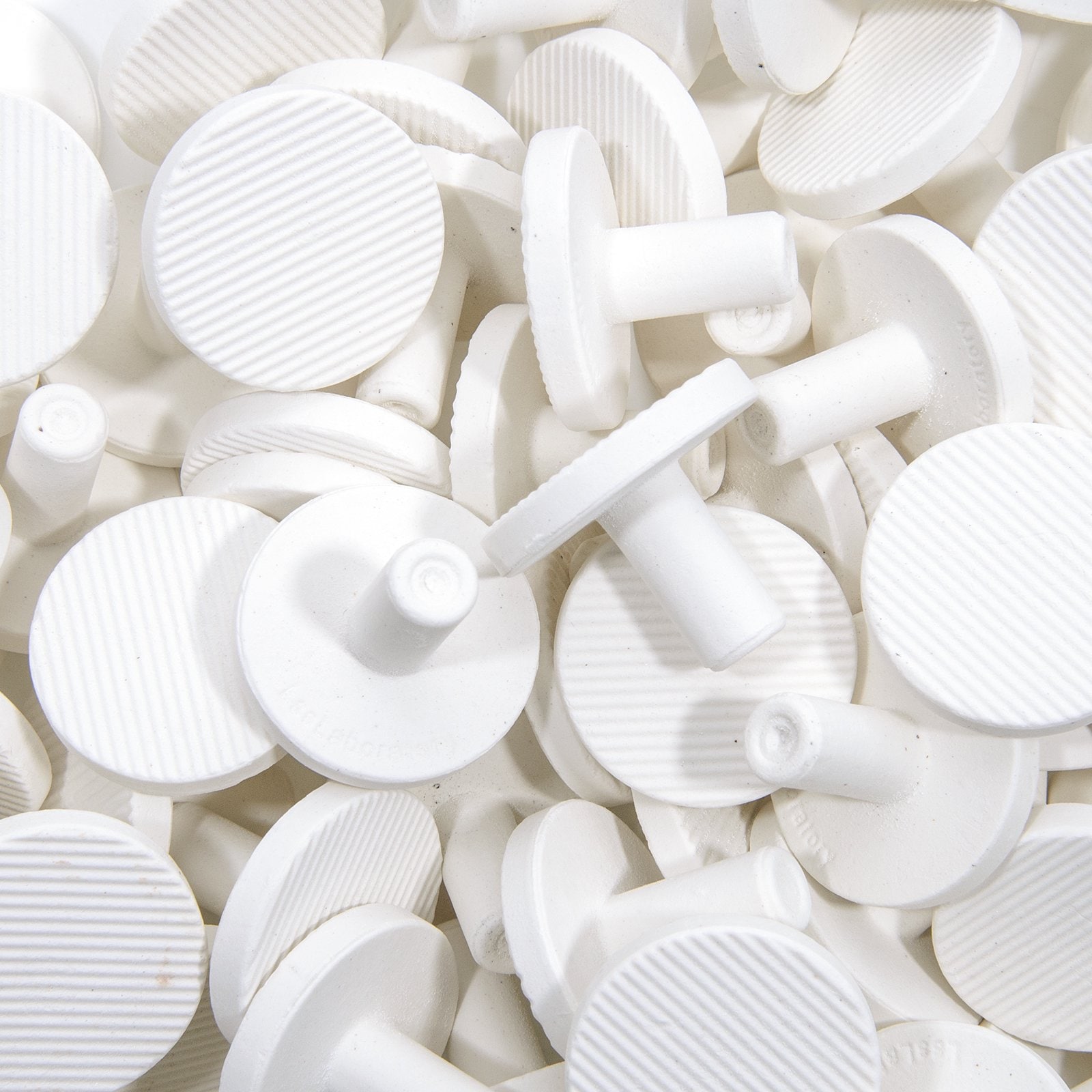 ＬＳＳ研究所　コーラルプラグ　２８ｍｍ　１００個入り　ＣＲＣ10―35―90―80―00