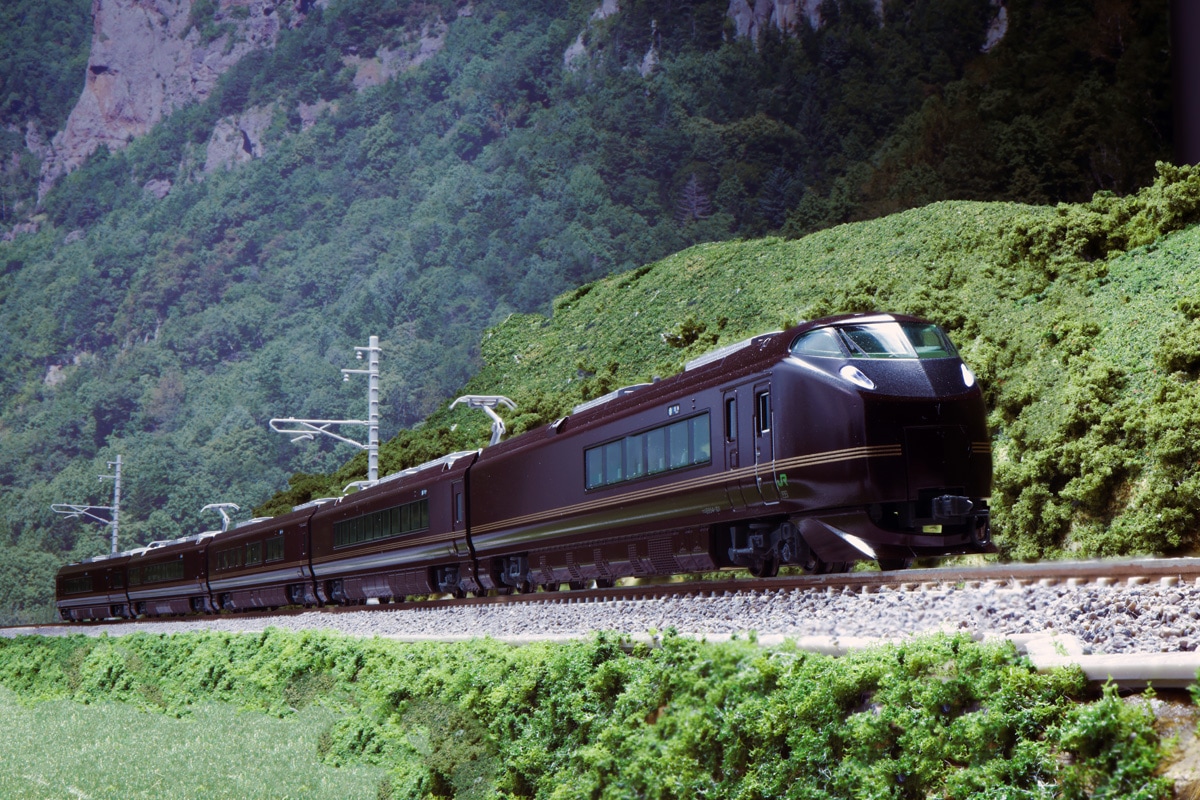 カトー 【再生産】(N) 10-1991 E655系 なごみ(和) 5両セット カトー 10-1991 E655ケイ ナゴミ 5R