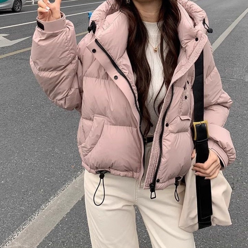 ダウンジャケット女性のための冬 2024 新しいファッション小さなフード付きレイジーショートライトウォームジャケット