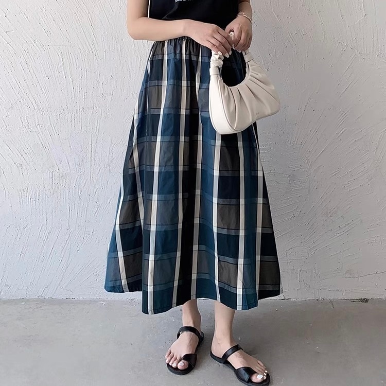 レディース スカート ボトムス カラースカート フレアスカート ロングスカート フレア Aライン フェミニン かわいい 大人可愛い きれいめ シンプル カジュアル おしゃれ レトロ こなれ感 ガーリー