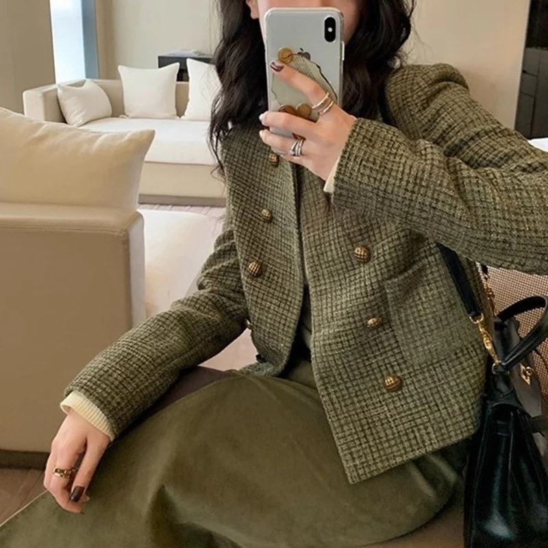 【ハイエンドシリーズ】レトロ小香風ツイードコート小柄秋服2024年新しい女性フレンチ短い上着