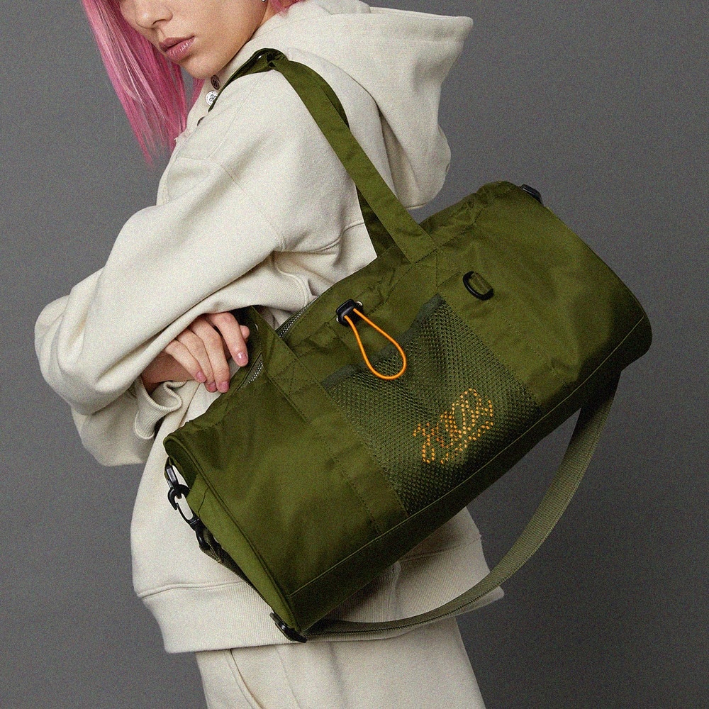 Signature logo sporty duffel bag KHAKI 8,451円