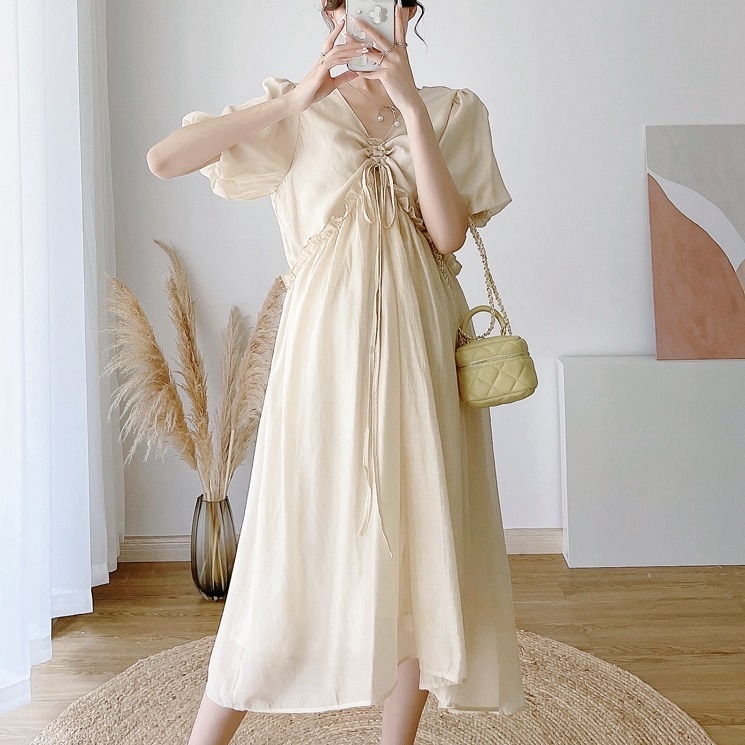 【送料無料】マタニティ ワンピース ドレス Vネック パフスリーブ ふんわり ボリュームスリーブ フリル レースアップ お呼ばれ パーティー レディース 可愛い ママコーデ ママファッション