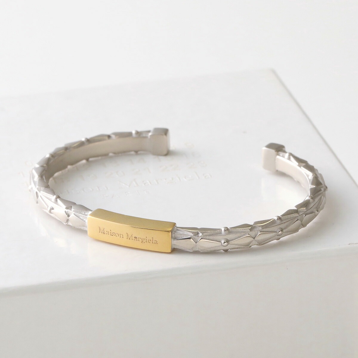 MAISON MARGIELA メゾンマルジェラ バングル SM1UY0062 SV0096 メンズ カフブレスレット アクセサリー 967 SM1UY0062SV0096967