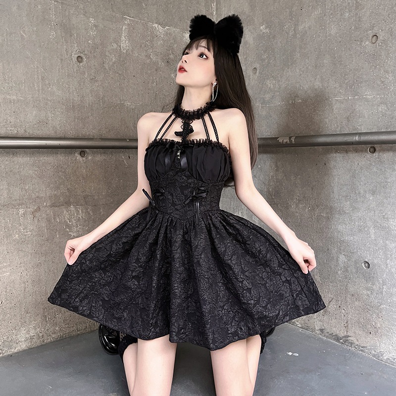 国境を越えた女性の服ヨーロッパとアメリカのダークゴシックハロウィンコスチューム女性の黒いドレスロングスカートセクシーな女性の魔女の衣装