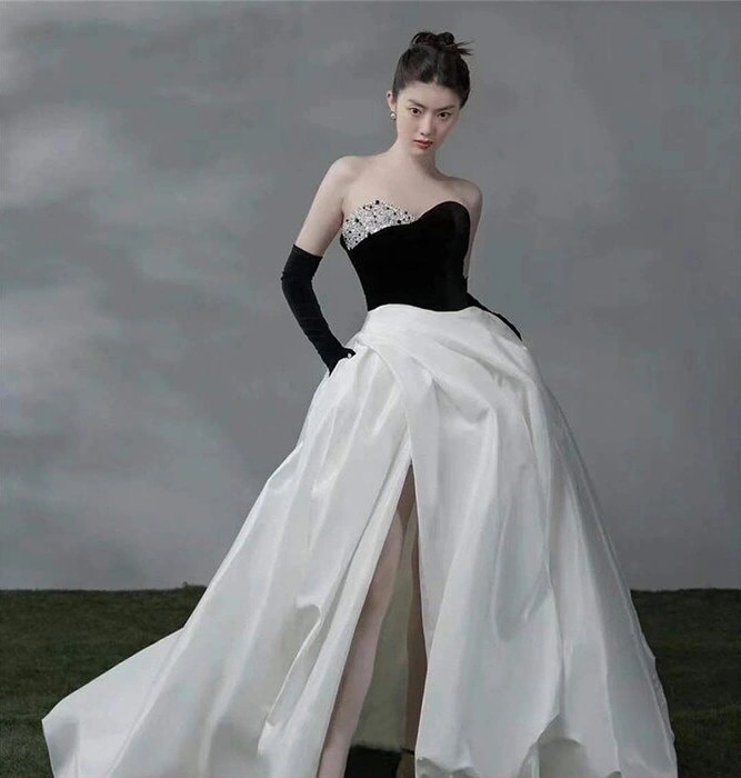 韓国ファッション ウェディングドレス 二次会黒に白 花嫁 ドレス海外挙式 お呼ばれ ロングドレス フォトウエディング 大きいサイズ 前撮り 披露宴