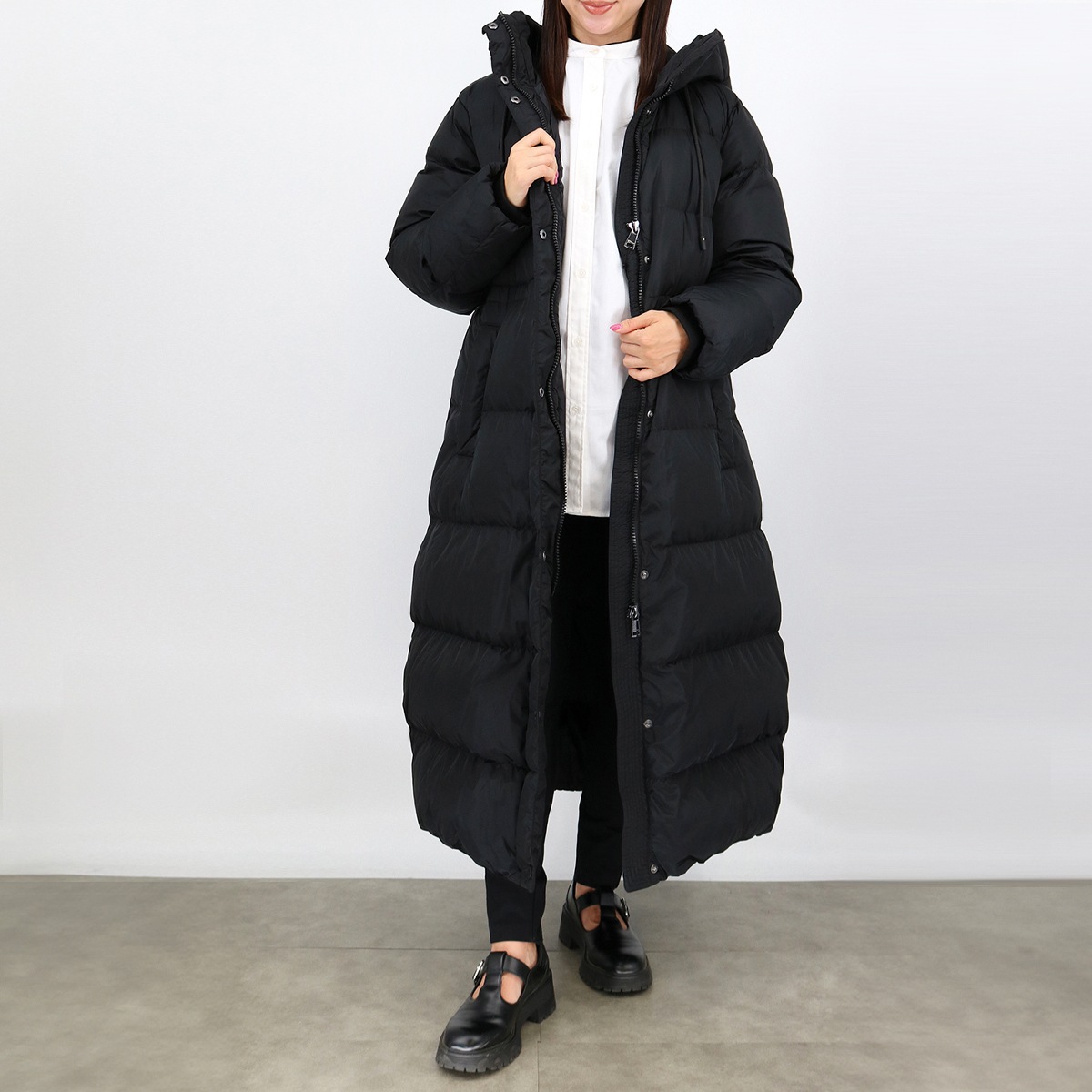 DOLLY ドリー BLACK レディースロングダウンコート タフタ素材 フード キルティング　アウター