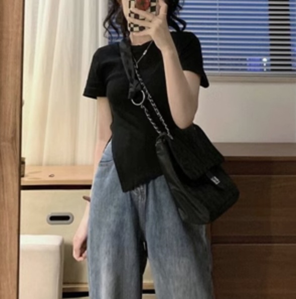 トップス ボトムス パンツ Tシャツ カットソー デニムパンツ 袖あり 半袖 かわいい 大人可愛い きれいめ シンプル カジュアル 大人 上品 おしゃれ お洒落 かっこいい レトロ 大人女子 こなれ感 4,961円