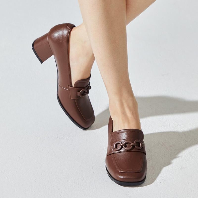 M. トリー・ソフトレザー・ローファーヒール ダークブラウン 516523108AL