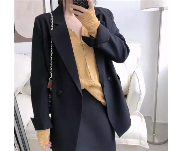 レディース ジャケット スーツ アウター 上着 ミドル丈 長袖 襟付き スーツカラー ドレープ ポケット 前開き ボタン 大人可愛い きれいめ シンプル カジュアル 上品 おしゃれ かっこいい レトロ