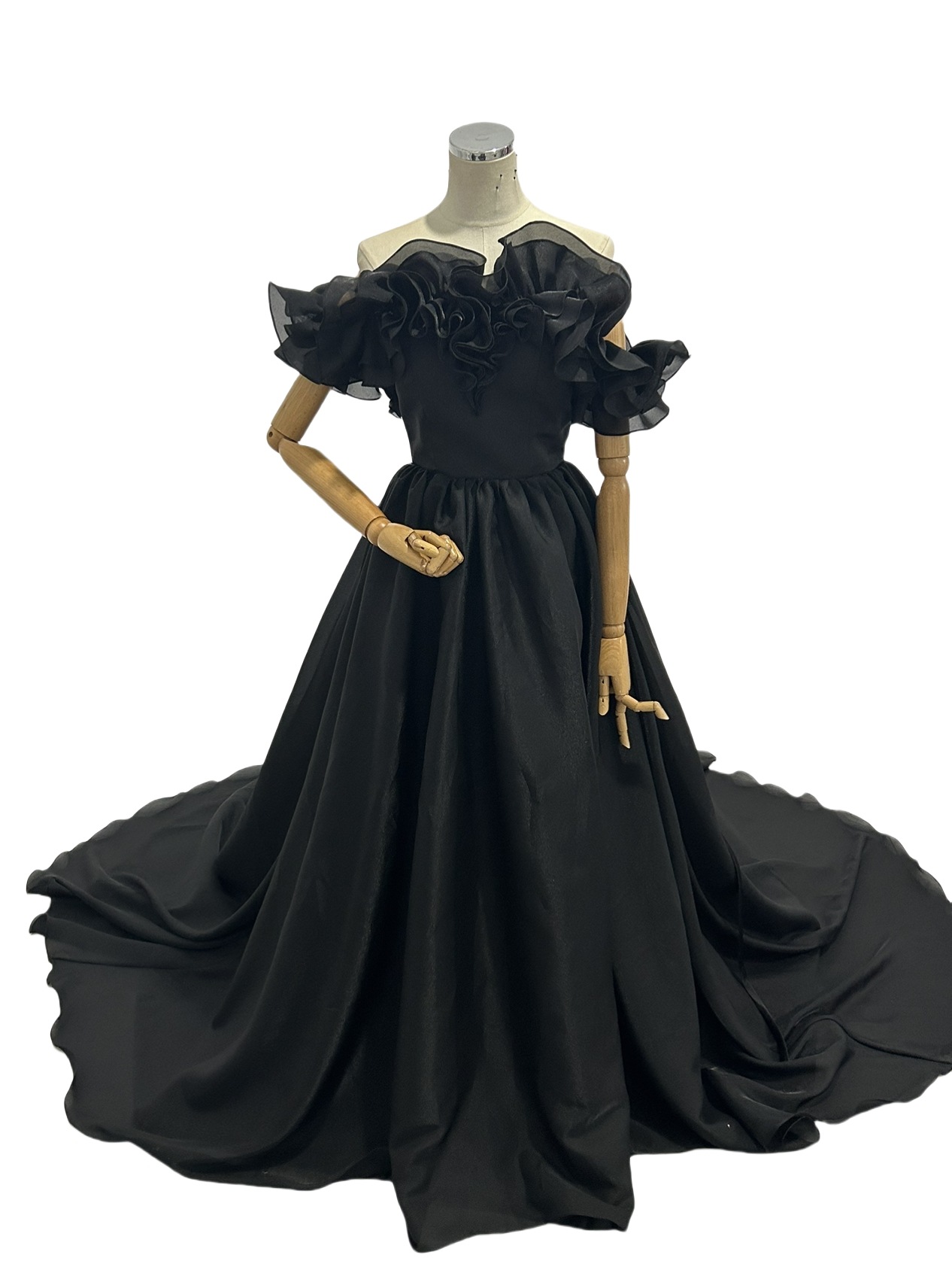 パーティードレス ブラック オフショルダー 胸元フリル クラシカル 二次会