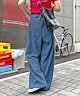 ブルー