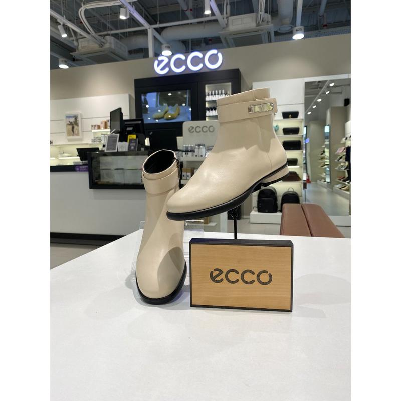 [釜山店] 女性ブーツ スカルプテッド LX 222353-01378 29,184円