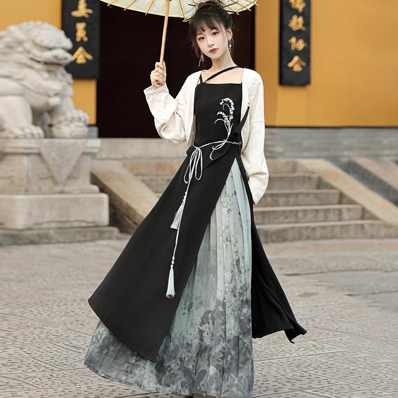 在库限りです! 特価【フルセット】デザインすずらん煙新韓国改良cos要素サスペンダーハーフスカートカーディガンセット