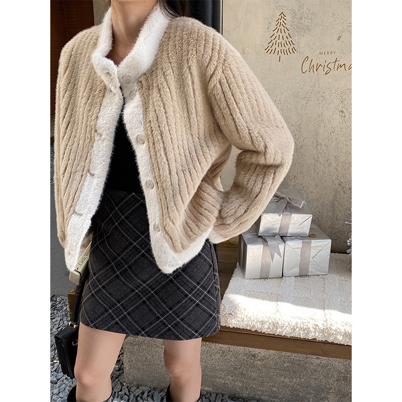 フレンチウォーターリップルコントラストカラーのエコファーコート1423