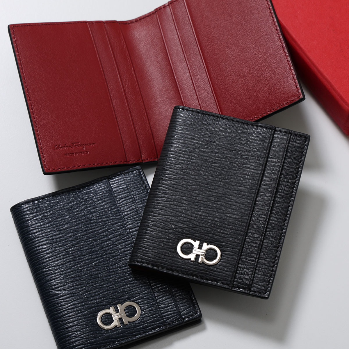 FERRAGAMO フェラガモ カードケース 660371 0740946 0744864 メンズ ガンチーニ 二つ折りレザー カラー2色