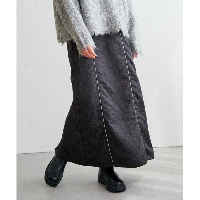 ジオメトリックパイピングスカート