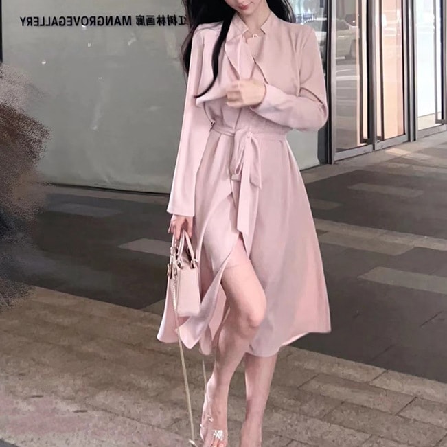 ワンピース レディース フレア きれいめ 個性的 春服 秋服 冬服 ロング 長袖 ケープ襟 大きな襟 デカ襟 前開き インスタ映え モテ 流行 トレンド 高見え お嬢様 無地 ピンク S M L XL