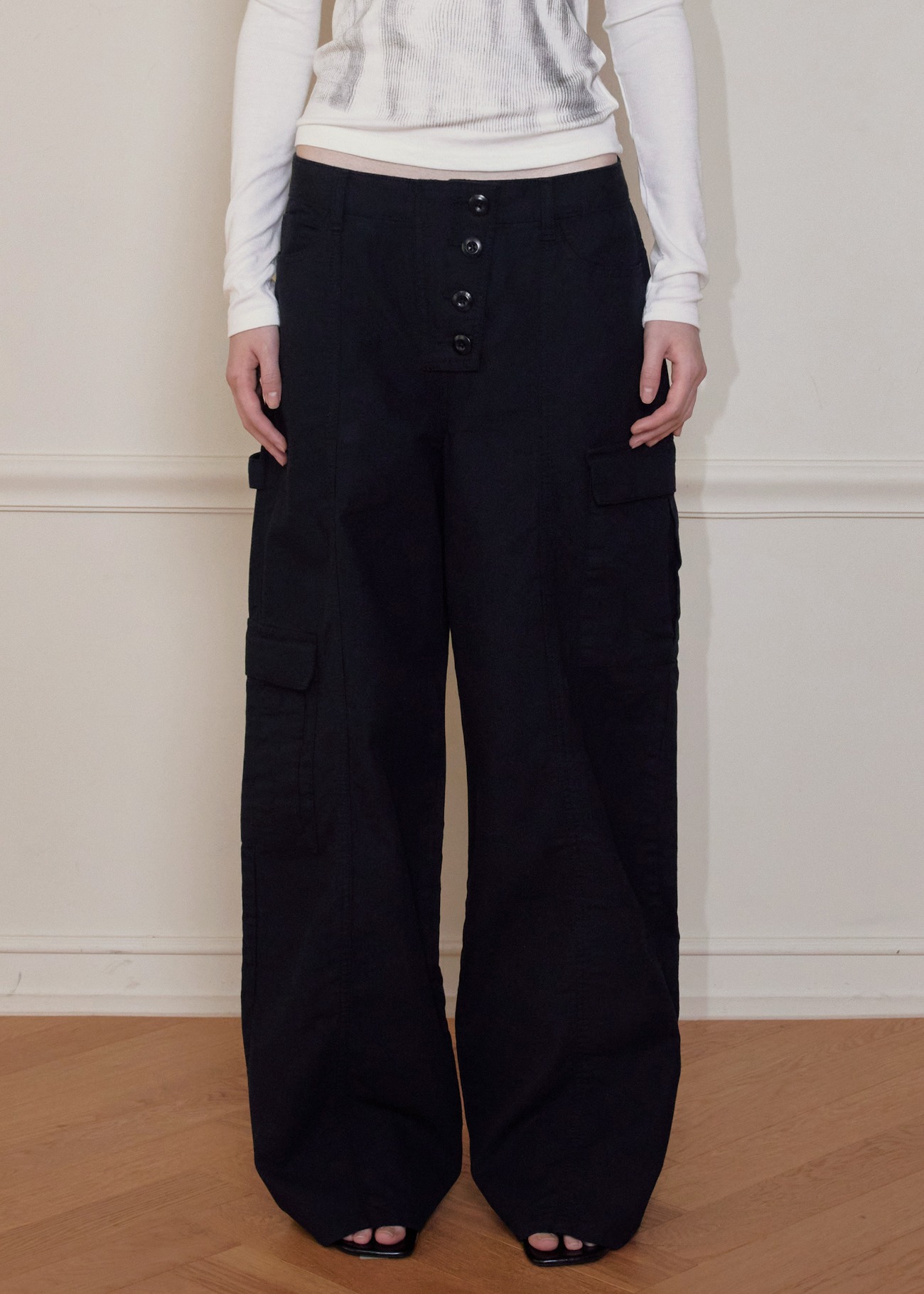 【bohemseo】 BUTTON FLY STRAP PANTS, BLACK 正規品