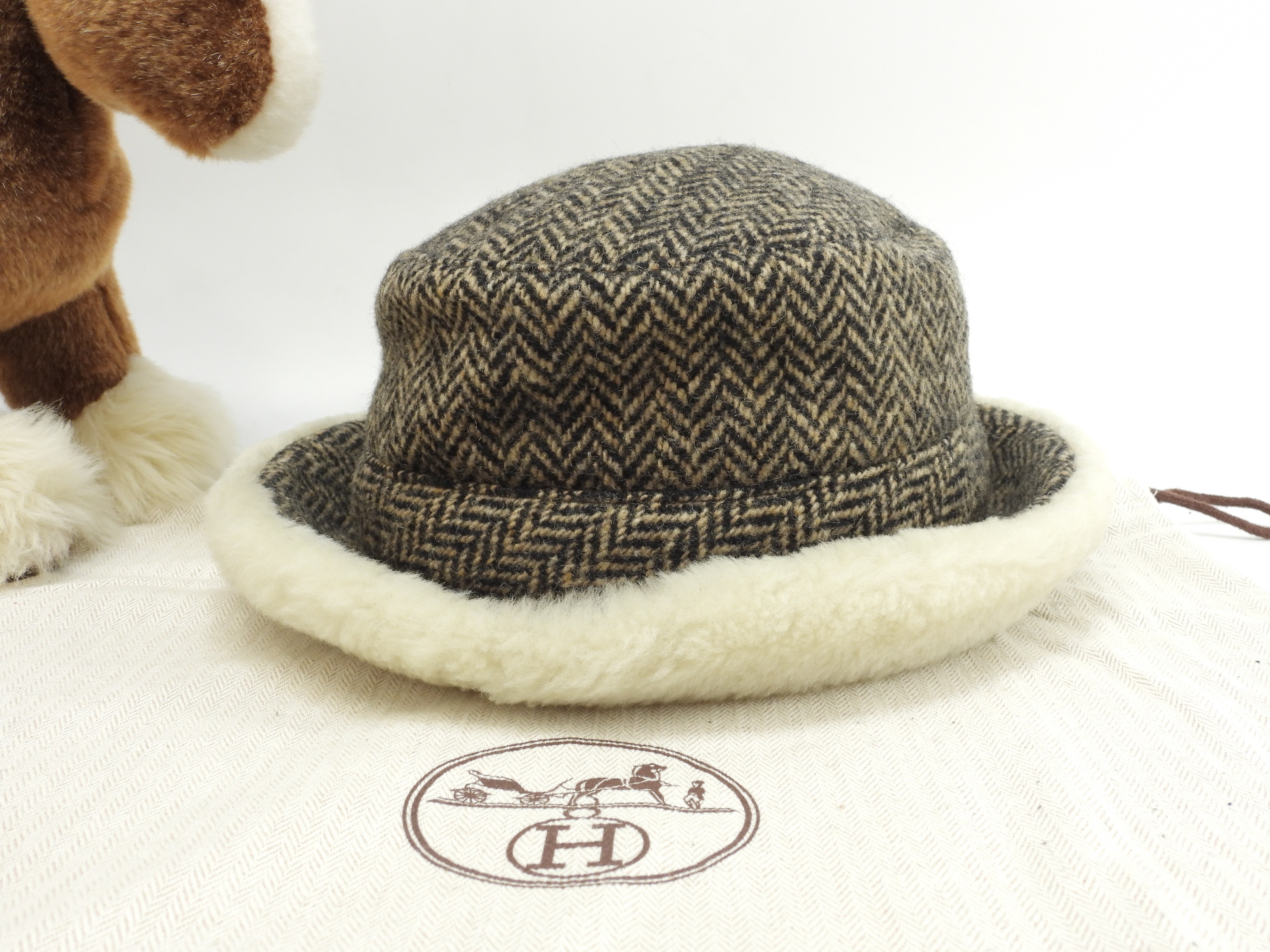 バゲットハット ウール90%カシミア10% 黒茶白 帽子 美品@ 1