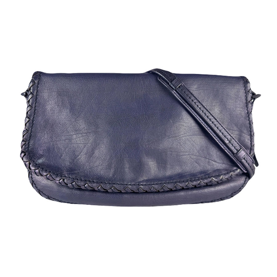 ボッテガヴェネタ BOTTEGAVENETA 斜め掛けショルダーバッグ イントレチャート レザー メタリックネイビー レディース z8622