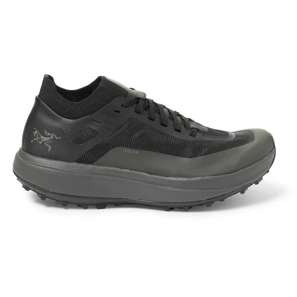 アークテリクス Sylan トレイルランニングシューズ-女性用ブラック/シャーク