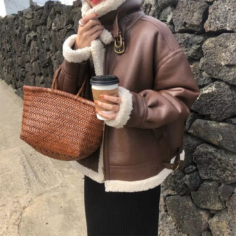 人気ボアアウター フリースで決まり！保温厚手皮ジャンパーラムズウール皮毛一体冬おしゃれオールマッチ流行りライダース