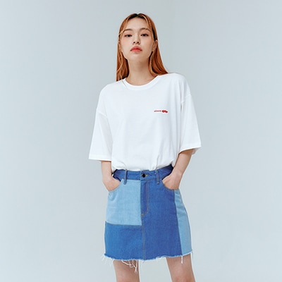 PATCH DENIM MINI SKIRT (BLUE)