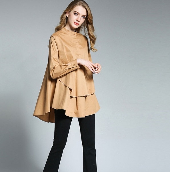 トップス ブラウス 長袖 襟付き スタンドカラー フレア デザイン ボタン 美ライン ニュアンス ドレープ スタイルアップ ロマンチック ナチュラル かわいい 大人可愛い きれいめ シンプル