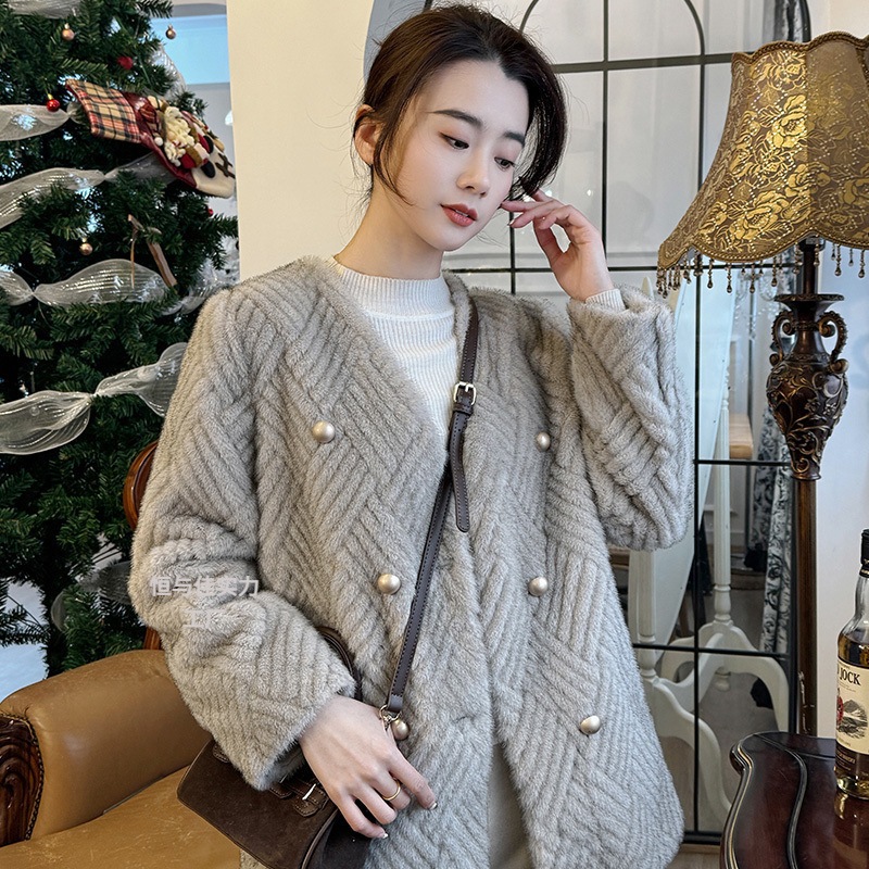 秋冬の新しい厚みのあるミンクの毛皮のコート香りのよい毛皮が統合された冬環境に優しい2025コートホットスタイル