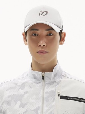 正規品 MASTER BUNNY EDITION グラデーションシンボル クールボールキャップ