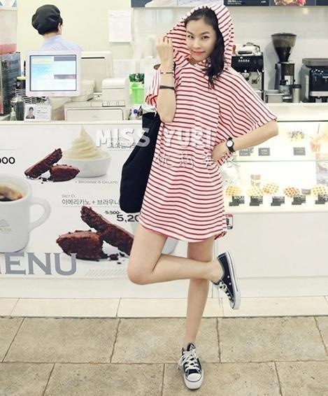 1235．ボーダーパーカーワンピース（レッド）