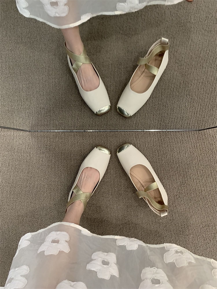 スタイル レトロ フラットシューズ メリージェーン靴 シングルシューズ 小さな革靴 大人気 23 バレエシューズ ギャザリング 4,977円