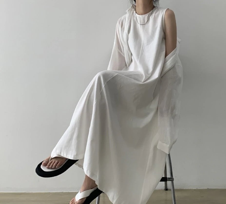 ワンピース ロング ロング丈 袖なし ノースリーブ ラウンドネック 襟なし Aライン ポケット 薄手 かわいい 大人可愛い きれいめ シンプル カジュアル 大人 おしゃれ お洒落 大人可愛い 大人女子