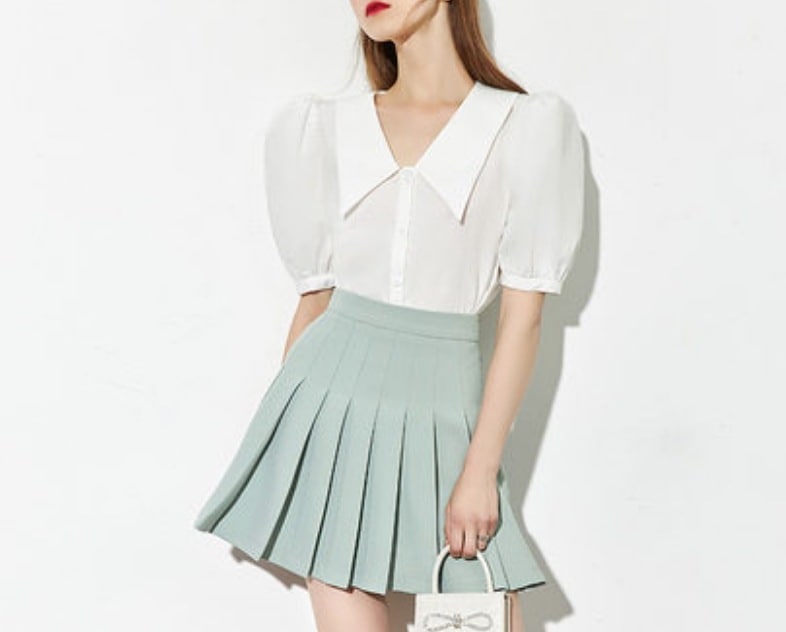 シャツ ブラウス カットソー レディース 半袖 パフスリーブ Vネック 襟付き 大人可愛い きれいめ シンプル カジュアル 無地 春 夏 学生 デート お出かけ オルチャン ホワイト トップス