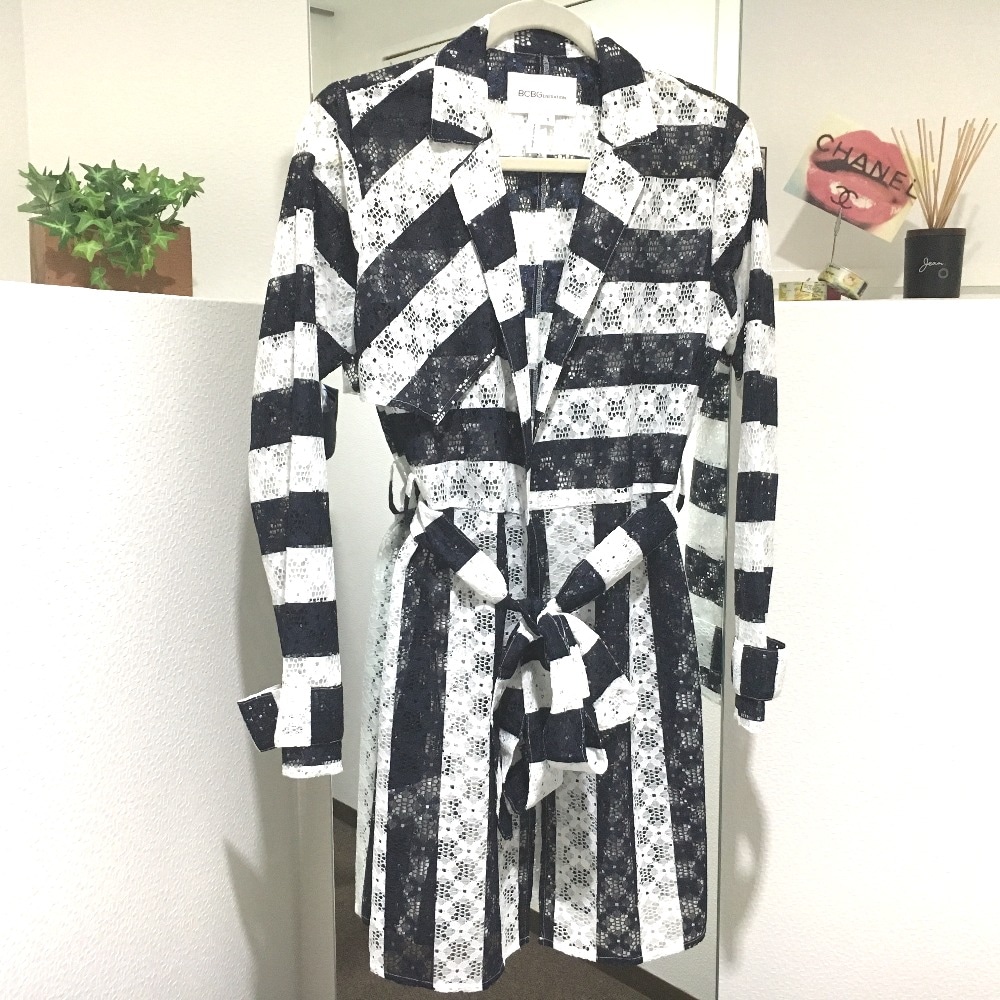 BCBGeneration ビーシービージェネレーション ロングコート スケルトン 刺繍レース ボーダー レース ネイビー