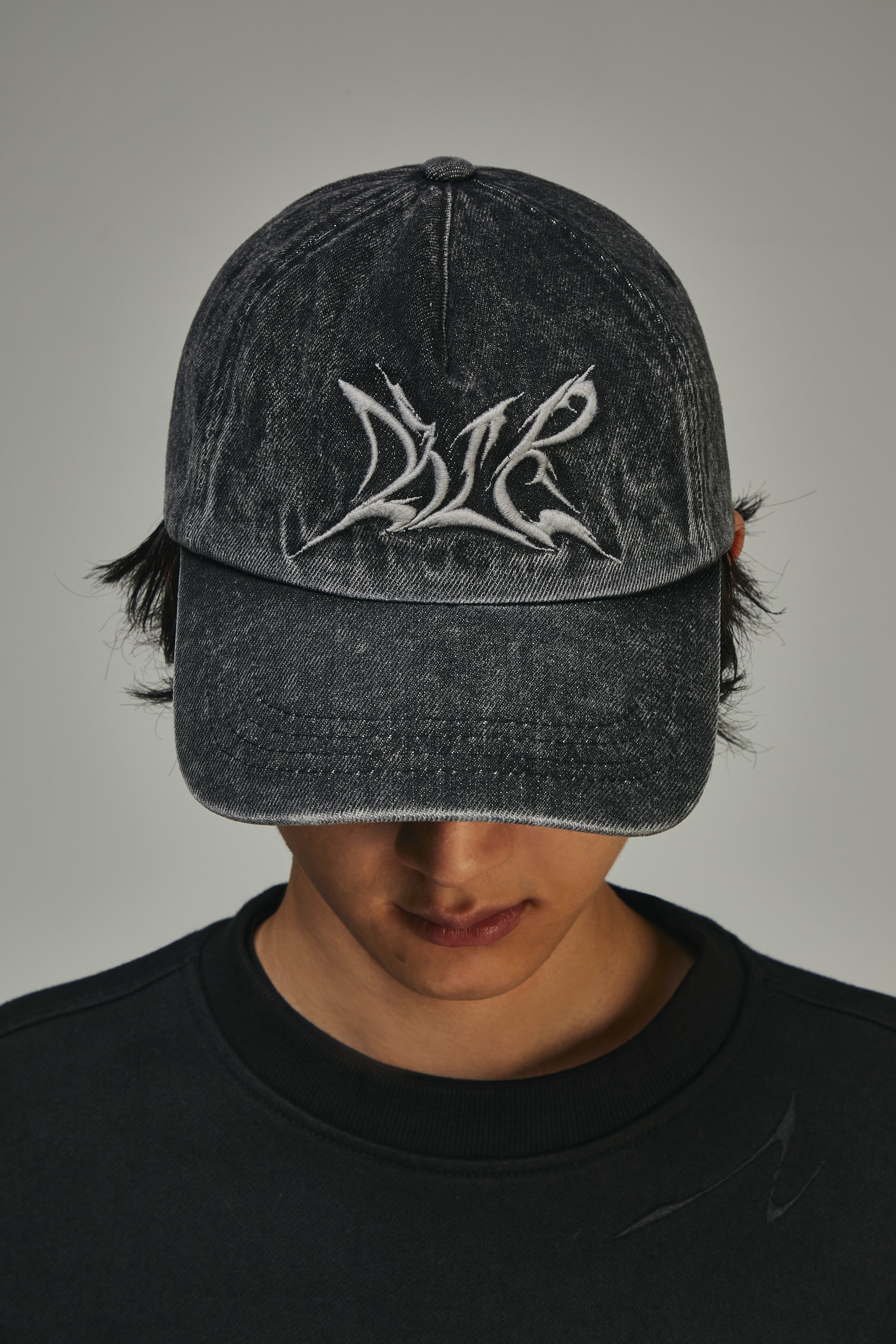 【BLR】 BLR EMBROIDERY CAP CHARCOAL