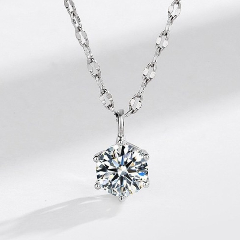 南大門ジュエリー女性用925 スワロフスキーキュービックネックレス+高級ギフトパッケージ 6,192円