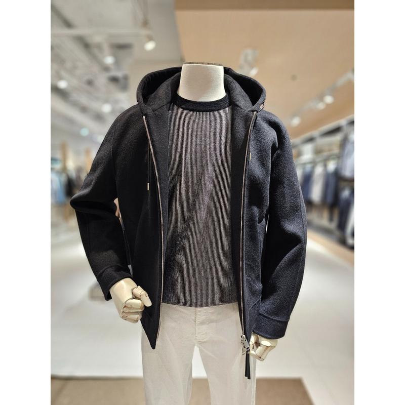 [坡州店] [AND Z()] ブラックカラーハンドメイドフードクロップジャケット(BZF4KG1204) 41,086円