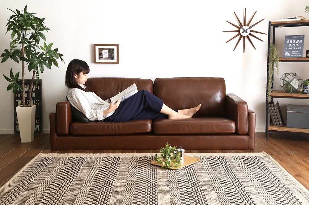 ソファー 3人掛け レトロ ヴィンテージ レザー おしゃれ ゆったり大き目ワイドサイズ シリコンフィルで包み込まれる座り心地 三人掛け