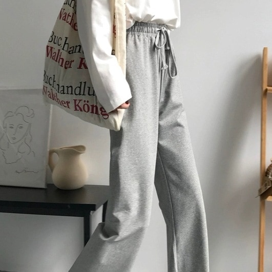 レディース ボトムス パンツ ズボン ストレートパンツ ウエストゴム 部屋着 ルームウエア かわいい 大人可愛い きれいめ シンプル カジュアル 上品 おしゃれ かっこいい レトロ こなれ感 ラフ