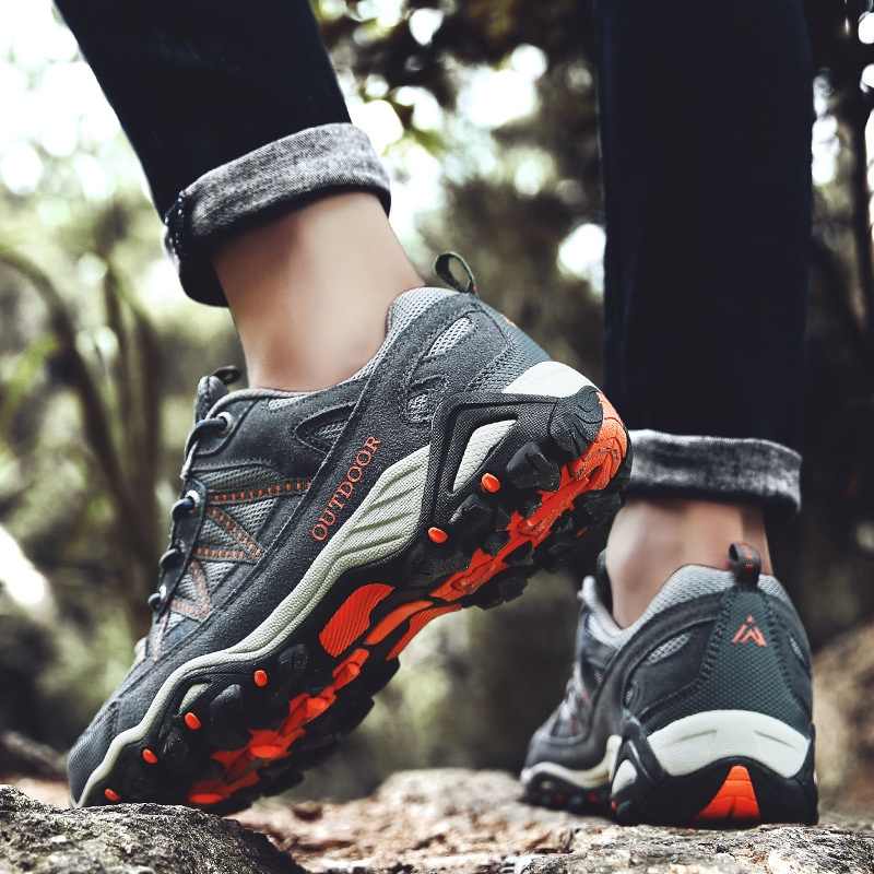 2024 新四季本革アウトドアシューズメンズメッシュ通気性カップルハイキングシューズオフロード滑り止めロッククライミングハイキングシューズレディース